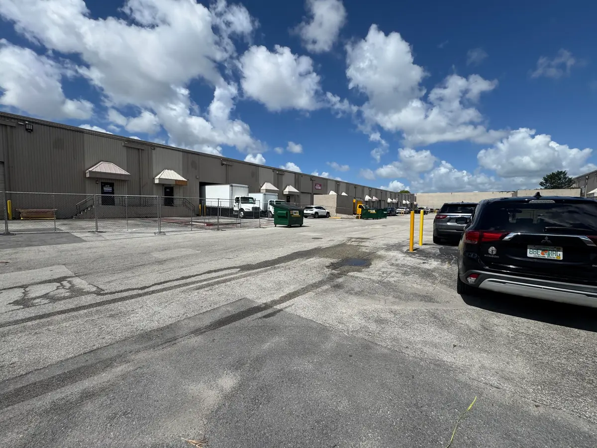IMG_9671 at 2710 NW 72nd Avenue, Miami