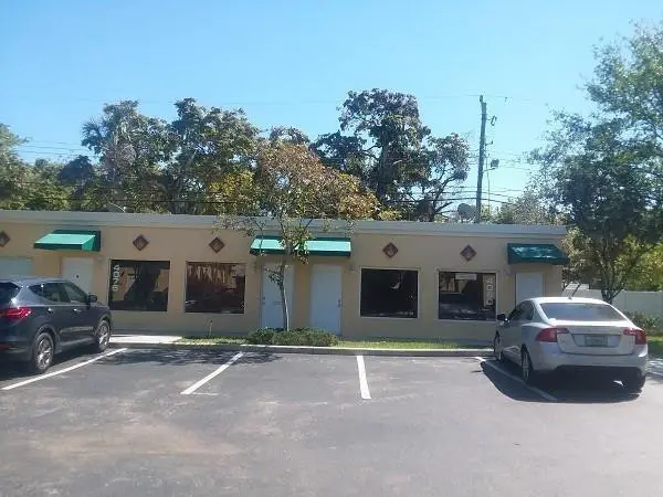 Photo 1 at 4078 W Broward Boulevard, Plantation