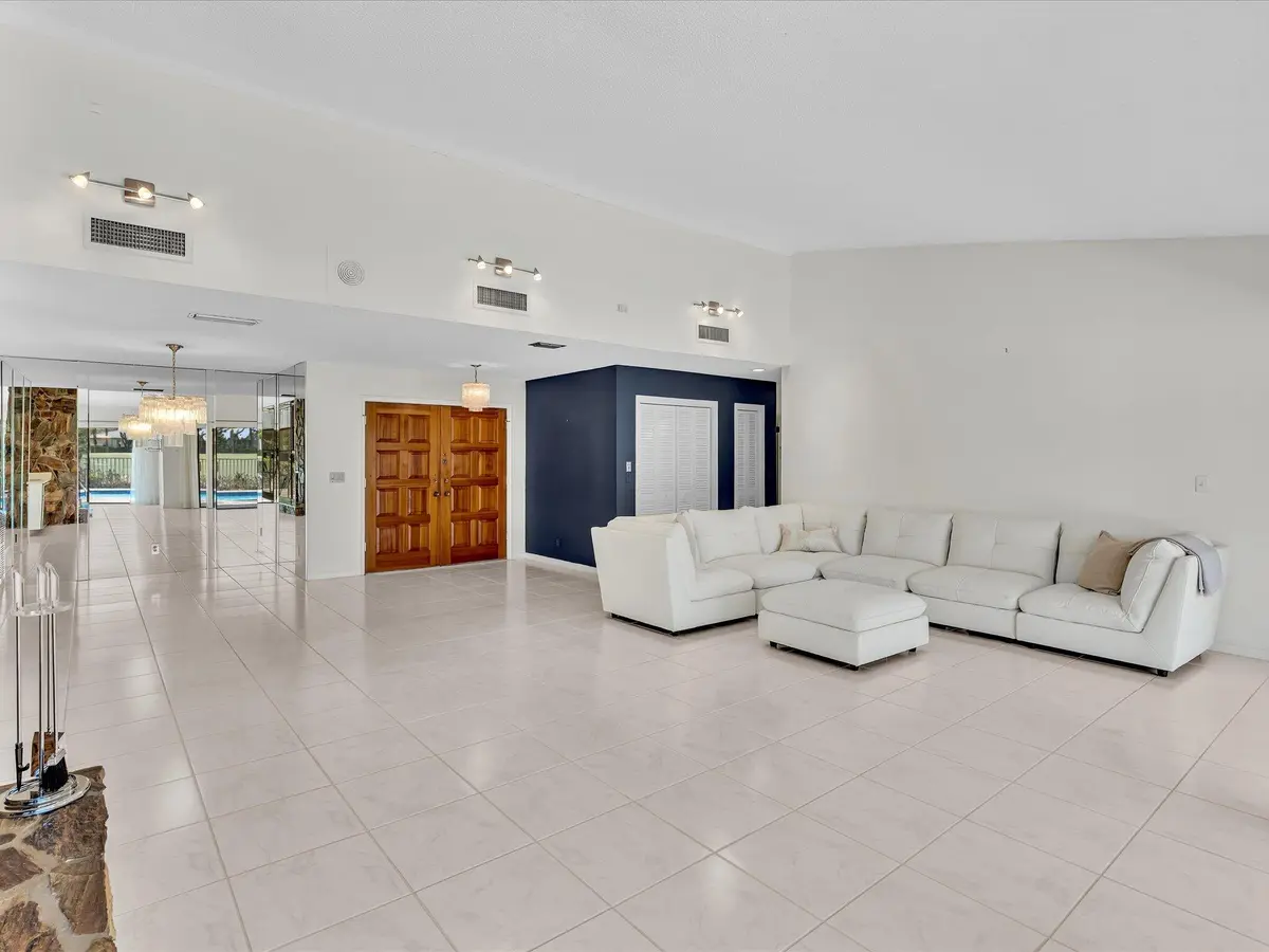 32-FPP00181 at 5302 Piping Rock Drive, Boynton Beach