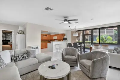 19181 Sabal Lake Drive 5151, Boca Raton – sold