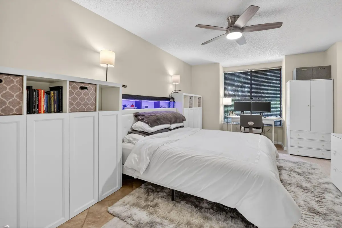 17-web-or-mls-DSC_8933 at 19181 Sabal Lake Drive 5151, Boca Raton