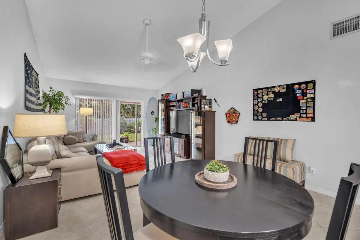6-web-or-mls-DSC00007 at 2347 N 37th Avenue, Hollywood