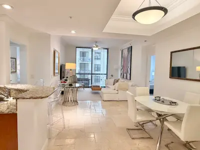 701 S Olive Avenue 1413, West Palm Beach – sold