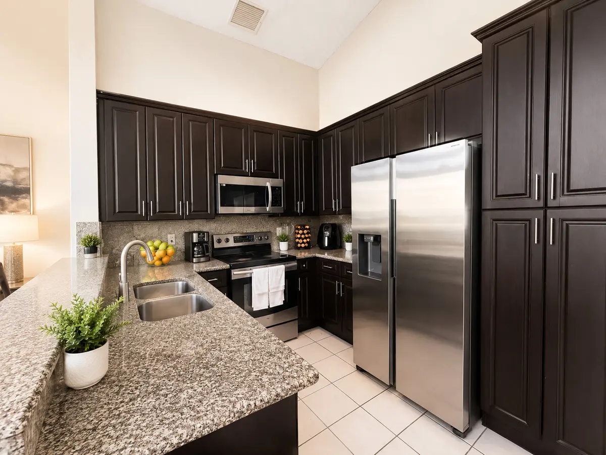 kitchen at 3071 Dogwood Lane, Margate