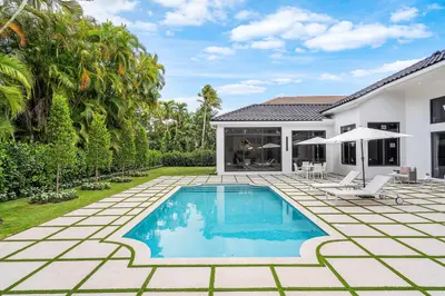 7028 Mandarin Drive, Boca Raton – Single Family Residence for sale