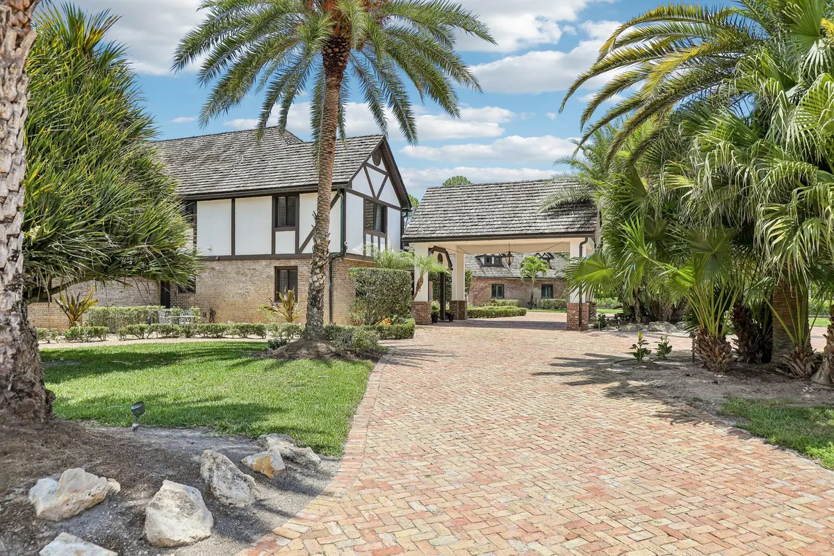 1-web-or-mls-Stirrup Ln-S1605-001 at 14900 Stirrup Lane, Wellington