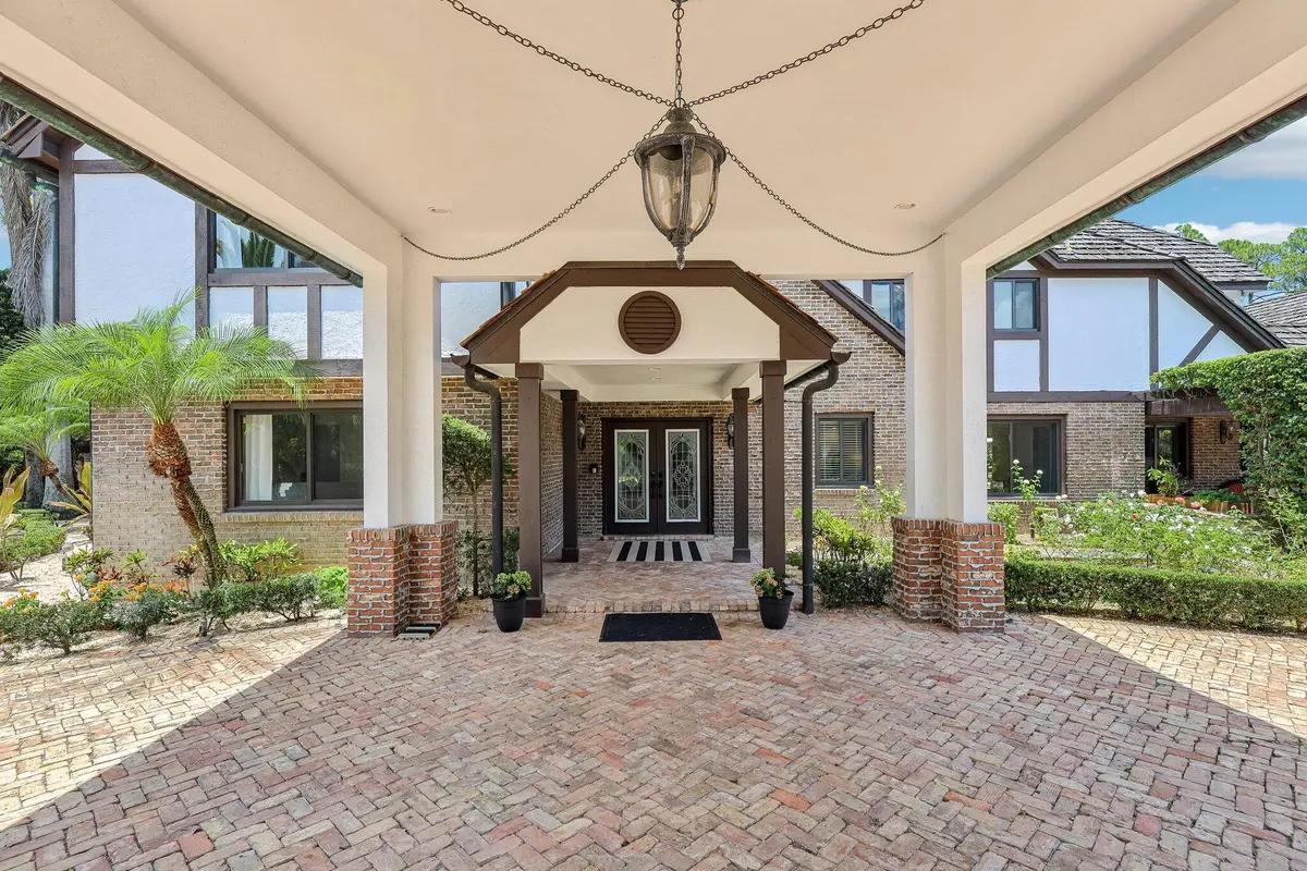 4-web-or-mls-Stirrup Ln-S1605-004 at 14900 Stirrup Lane, Wellington