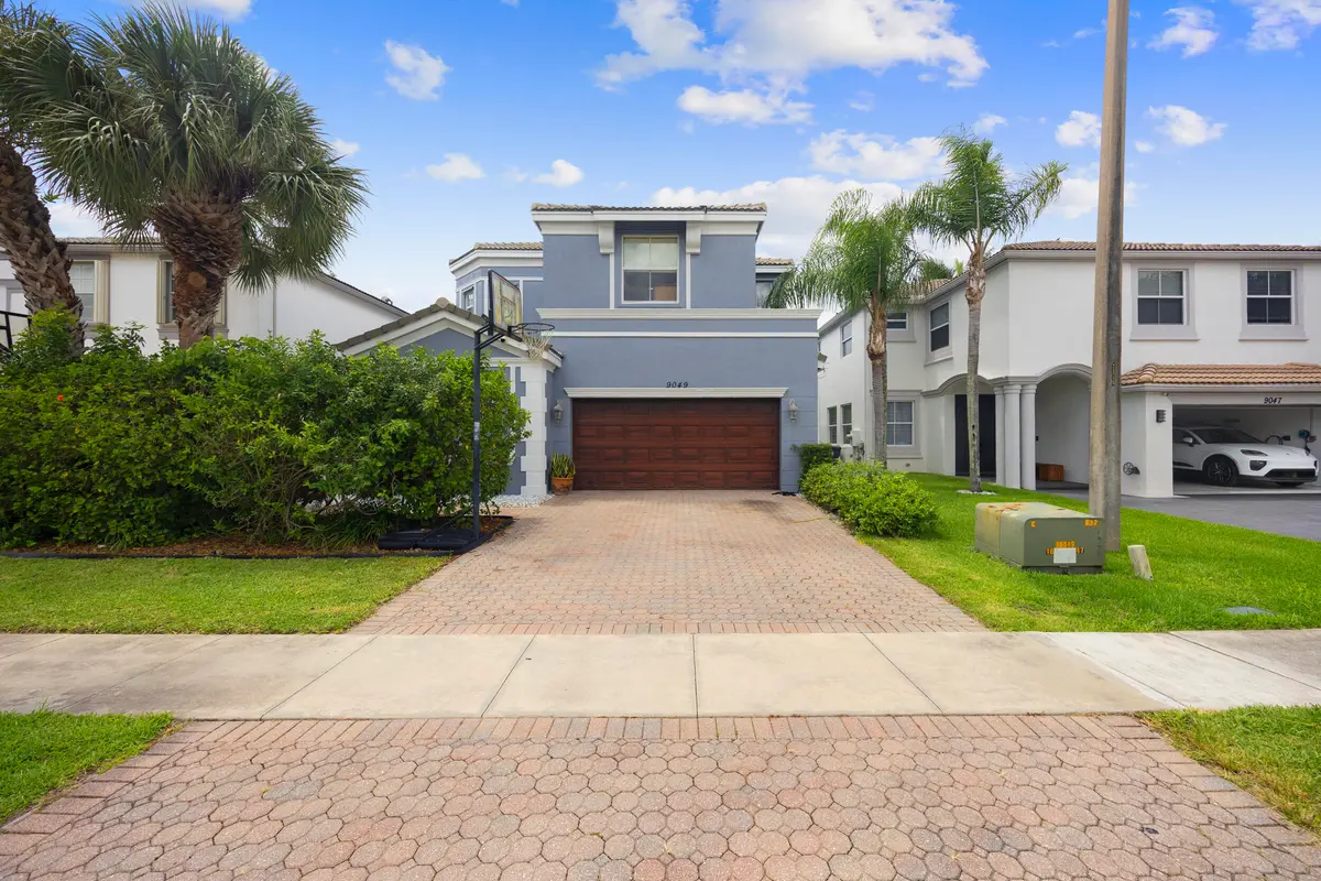 1_453a7593 at 9049 Dupont Place, Wellington