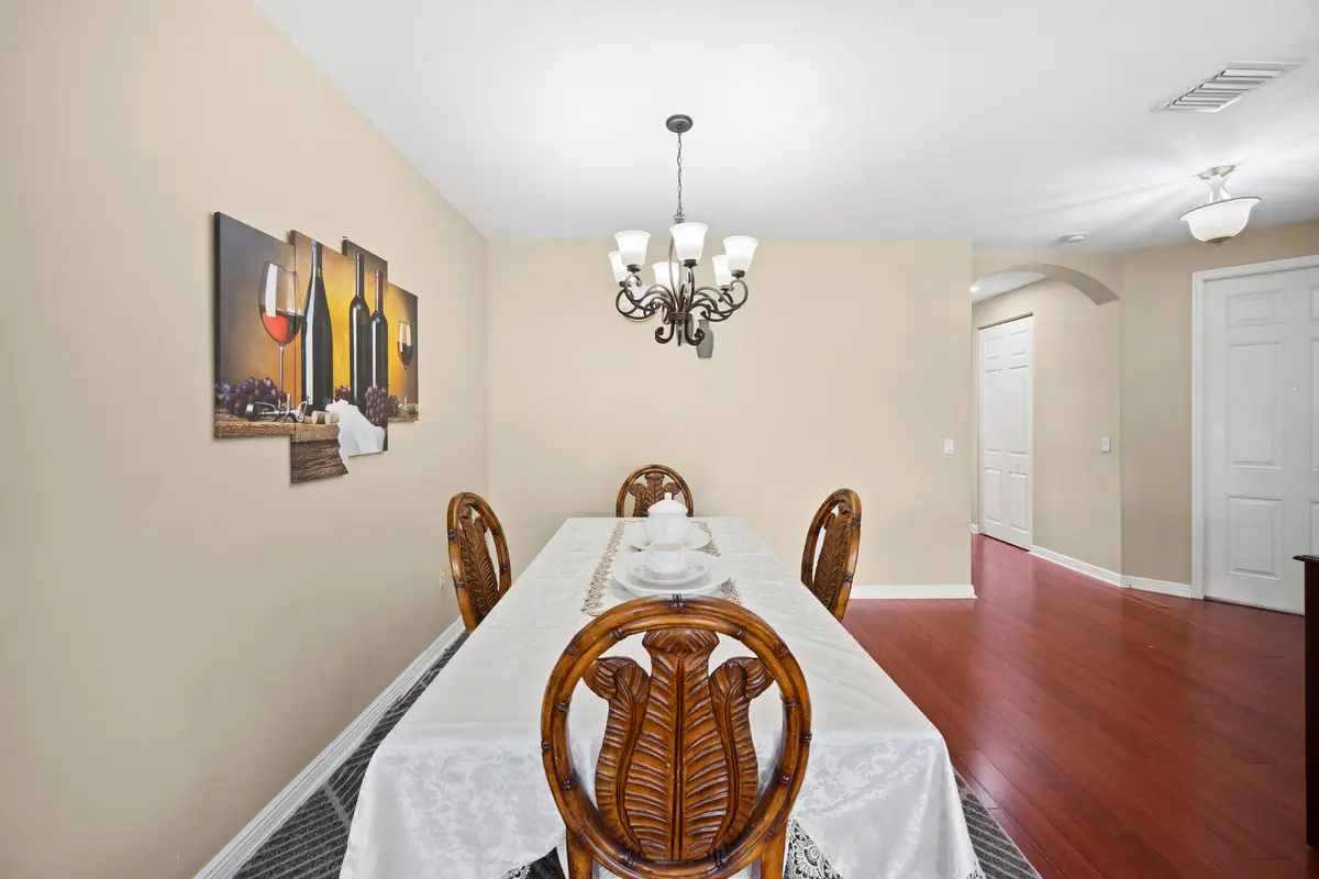 7_453a7491 at 9049 Dupont Place, Wellington