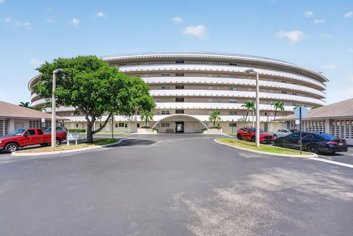1-web-or-mls-DSC08282 at 1427 E Hillsboro Boulevard 628, Deerfield Beach