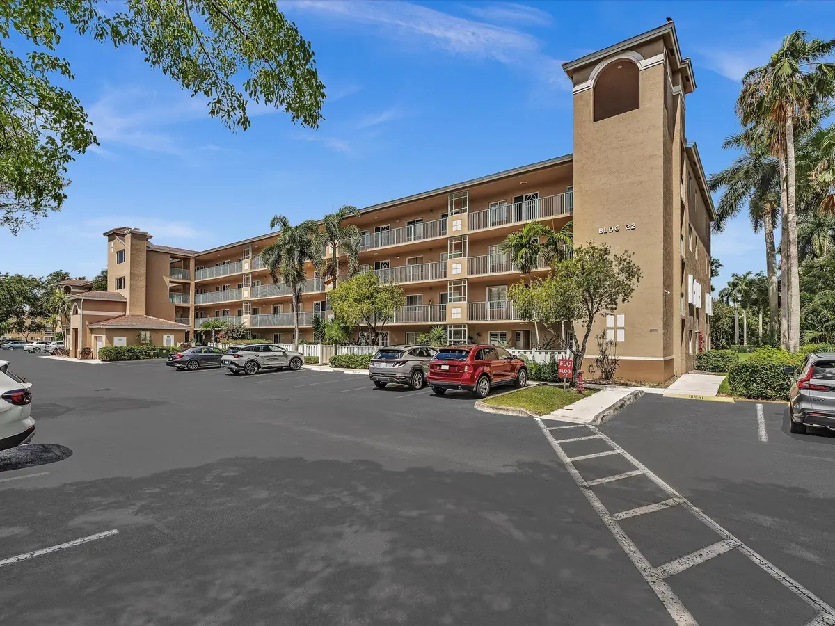 01-FPP00446 at 12511 Imperial Isle Drive 402, Boynton Beach