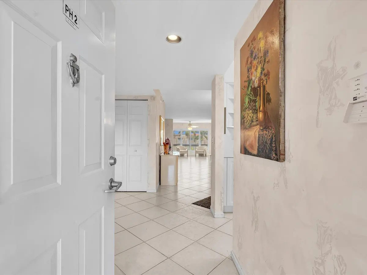 05-FPP00476 at 12511 Imperial Isle Drive 402, Boynton Beach
