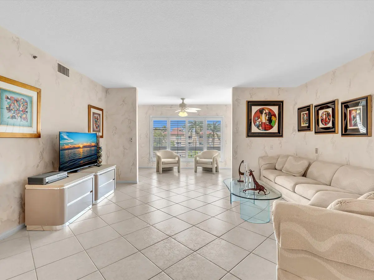 08-FPP00491 at 12511 Imperial Isle Drive 402, Boynton Beach