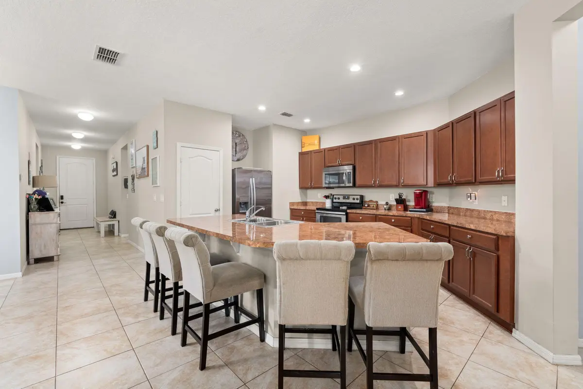 7-web-or-mls-DSC08923 at 138 Port Royal Court, Sebastian