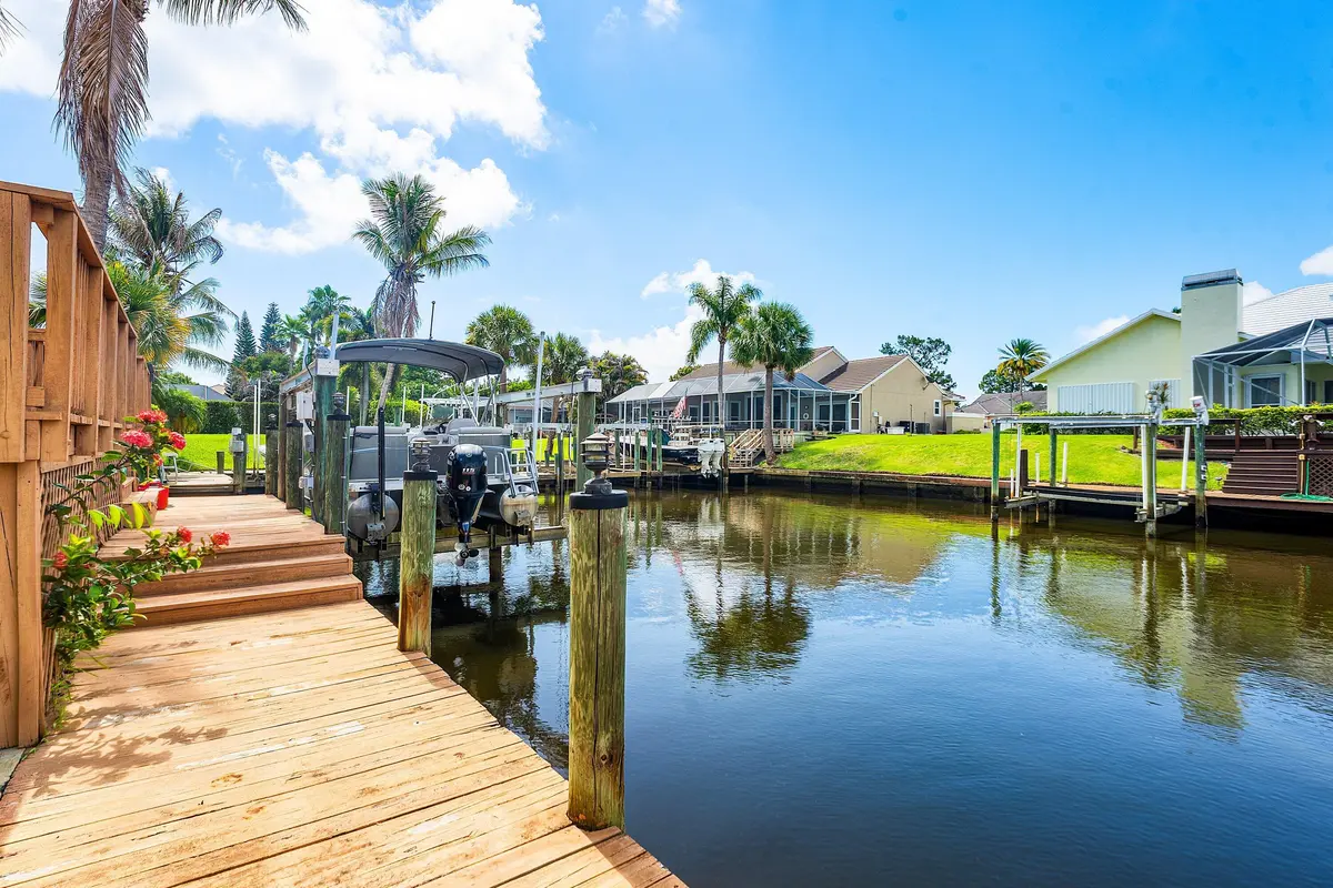 039-8926SoutheastNorthPassageWay-Tequest at 8926 SE North Passage Way, Jupiter