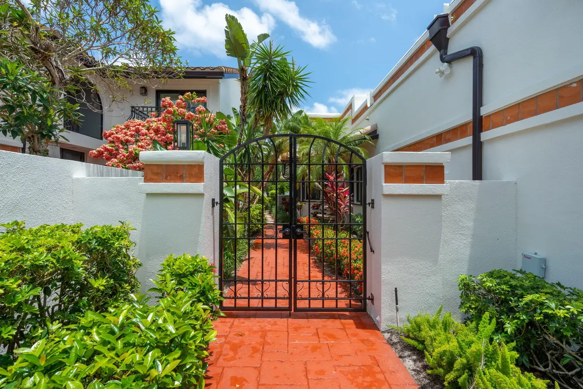 Front at 6517 Via Rosa, Boca Raton