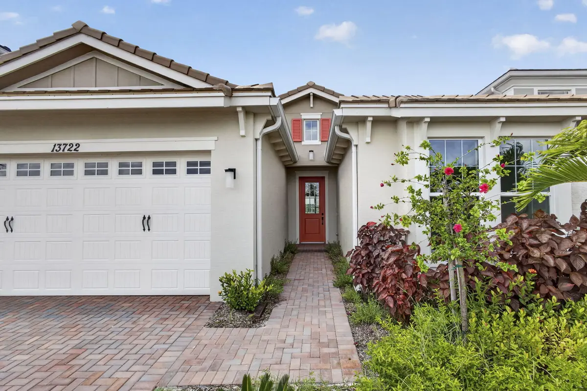 5-web-or-mls-BS1A8497 at 13722 Spruce Pine Drive, Westlake