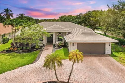 4911 NW 96th Drive, Coral Springs – sold