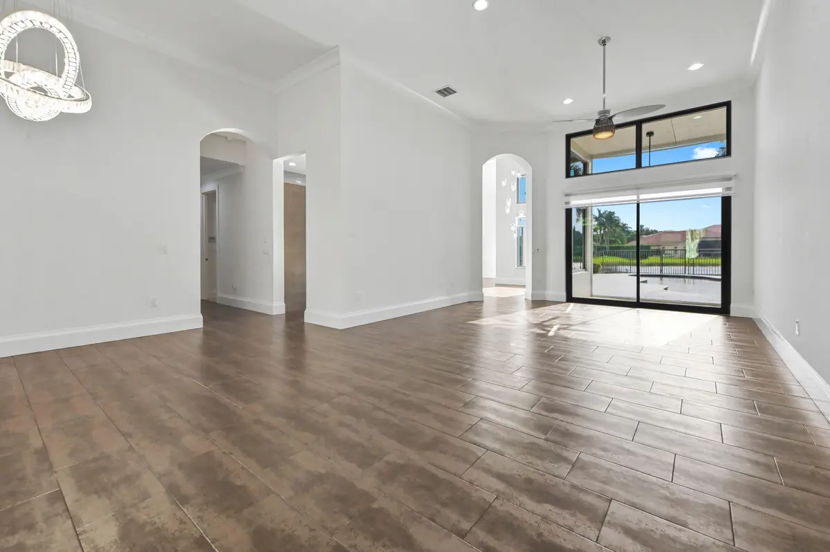 04 Dining room 01 at 11153 Brandywine Lake Way, Boynton Beach