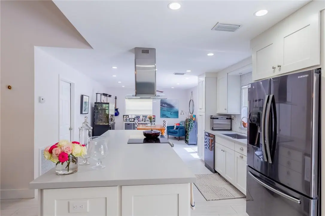 Photo 4 at 5231 SW 115th Avenue, Cooper City