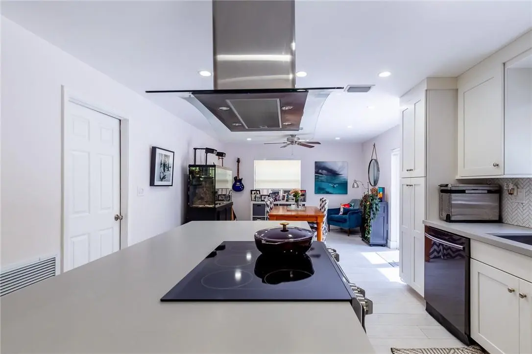 Photo 5 at 5231 SW 115th Avenue, Cooper City