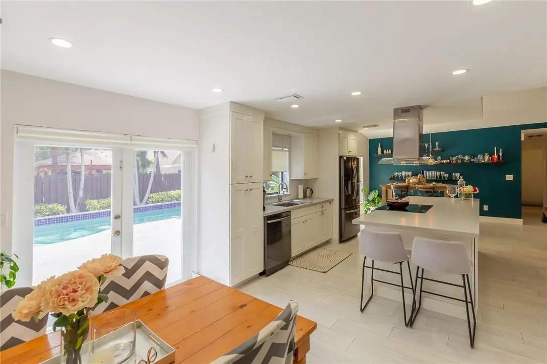 Photo 8 at 5231 SW 115th Avenue, Cooper City