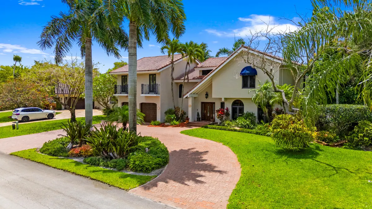 DJI_20260520121416_0596_D at 8540 N Lake Dasha Drive, Plantation