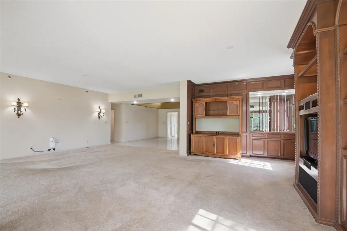 03-Cowan_Bounahra-4112 W Palm Aire Dr #1 at 4112 W Palm Aire Drive 122a, Pompano Beach