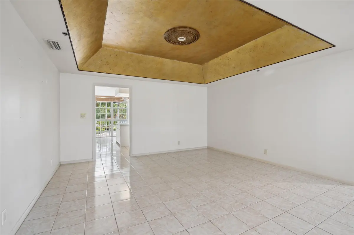 07-Cowan_Bounahra-4112 W Palm Aire Dr #1 at 4112 W Palm Aire Drive 122a, Pompano Beach