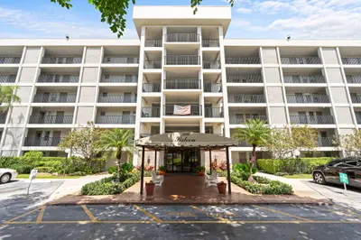 2650 S Course Drive Unit 308, Pompano Beach – sold