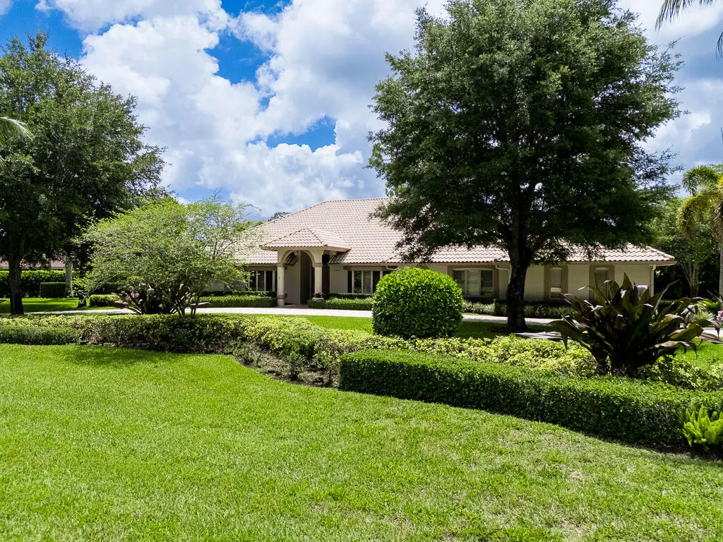 Drone-2 at 13406 Doubletree Circle, Wellington