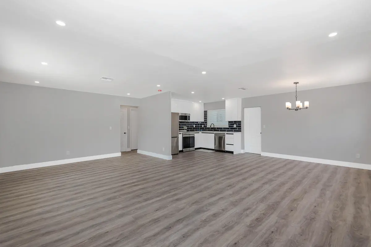 Large living space at 2733 NE 6th Avenue, Wilton Manors