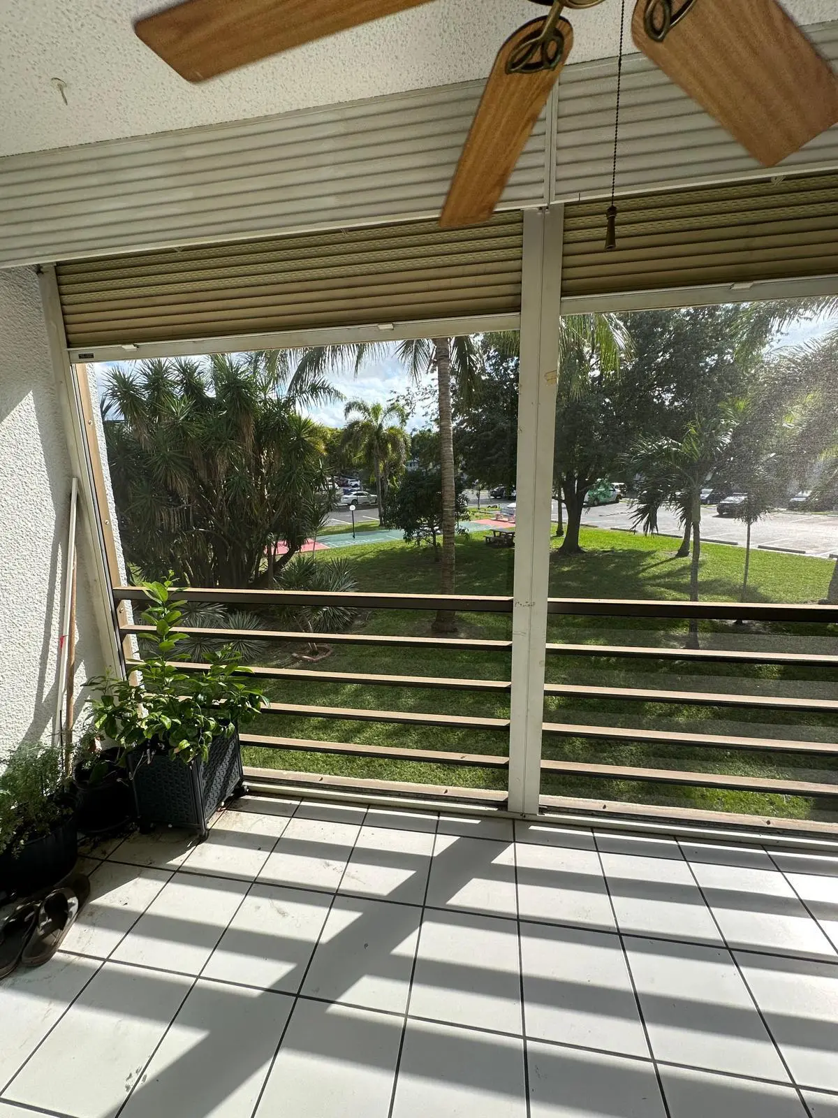 115 Royal Pk Drive 2g, Oakland Park, FL – photo 6