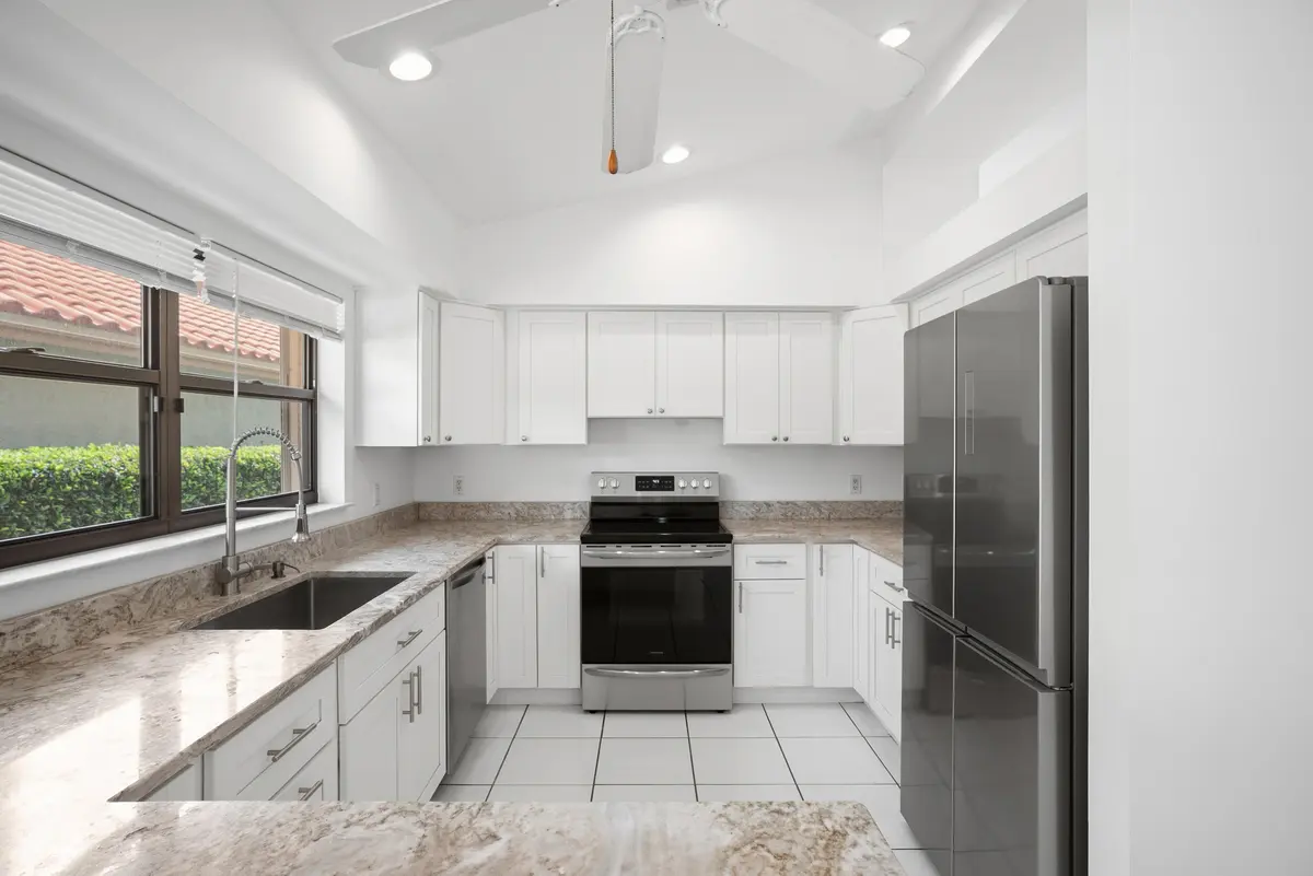 14_dsc03577 at 2735 SW Mariposa Circle, Palm City