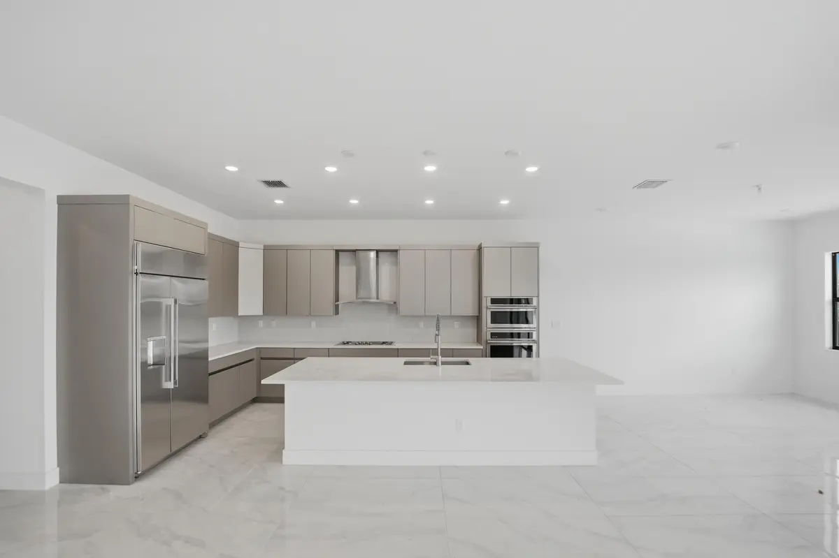 19-DSC4861 at 10140 Royal Ascot Avenue, Lake Worth