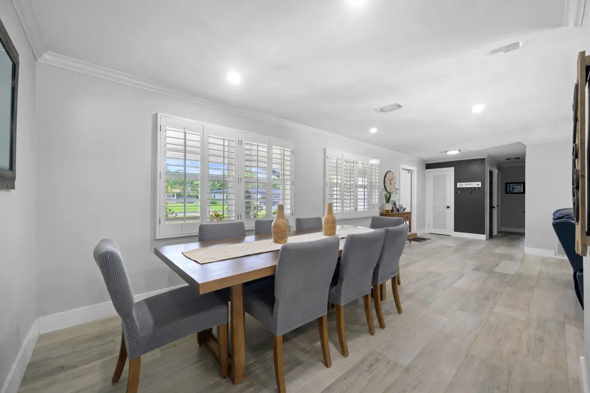 02 (Custom) at 6850 NW 7th Street, Plantation
