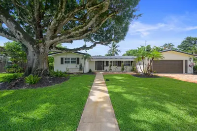 6850 NW 7th Street, Plantation – Single Family Residence for sale