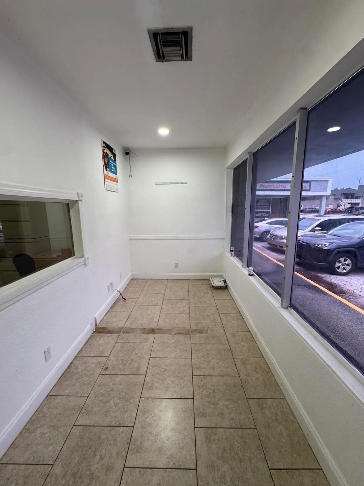 6148 8 at 6148 NW 11th Street, Sunrise