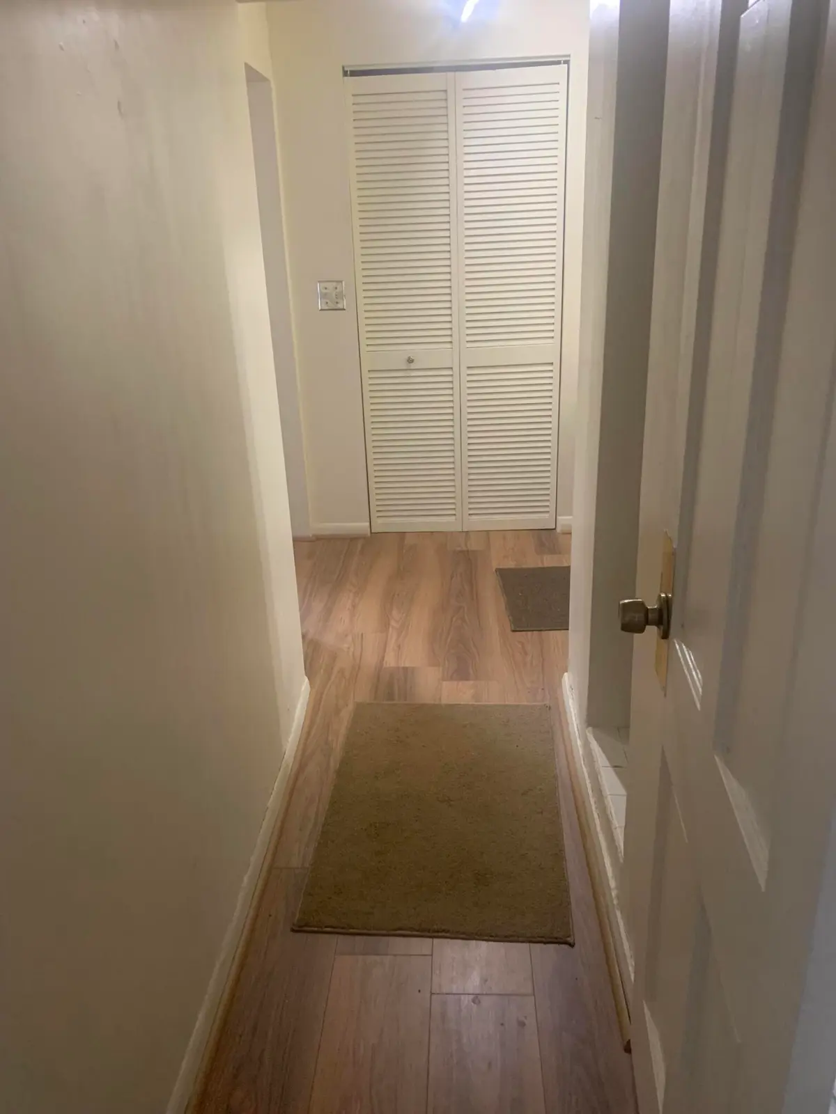 Hallway at 400 W Perry Street A,b,c,d, Lantana