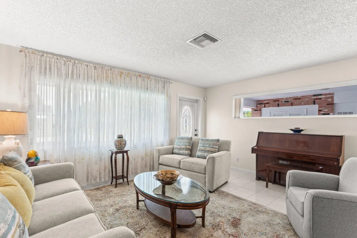 009-245GreenbriarDrive-LakePark-FL-33403 at 245 Greenbriar Drive, Lake Park
