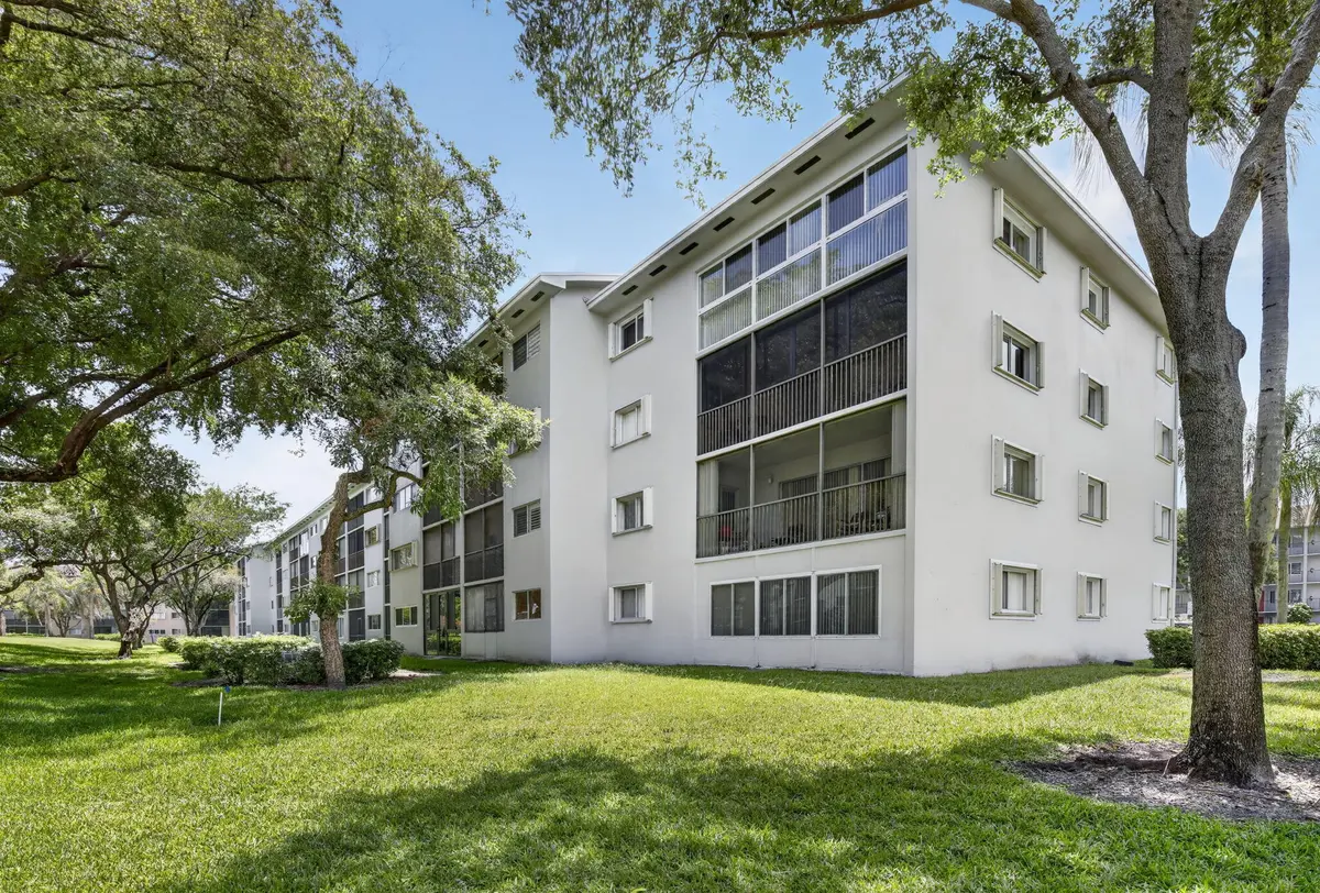 5-web-or-mls-_A7A4803 at 801 SW 138th Avenue 308e, Pembroke Pines