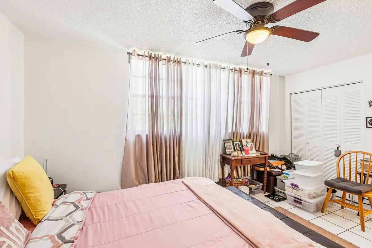6941 Carlyle Avenue 2e, Miami Beach, FL – photo 8
