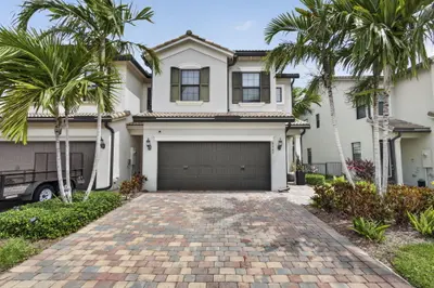 8347 Cadre Noir Road, Lake Worth – Townhouse for sale