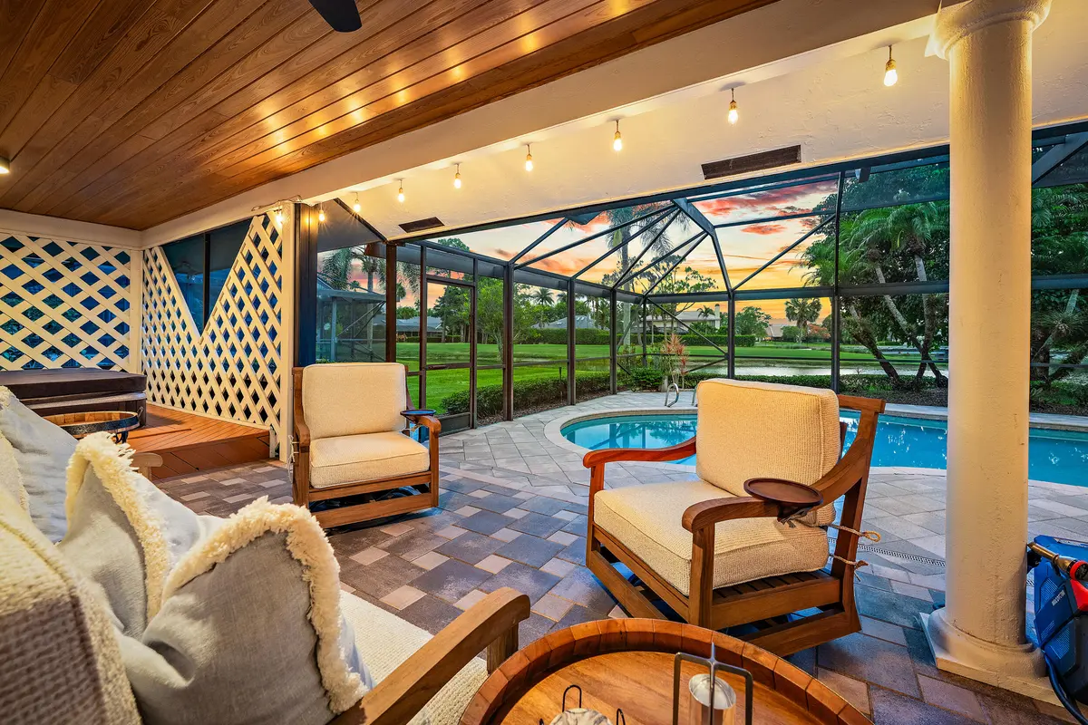 Pool at 28 Marlwood Lane, Palm Beach Gardens