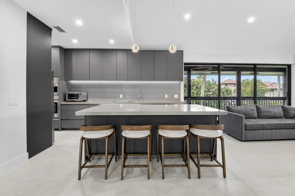 WOW at 19221 Sabal Lake Drive 5124, Boca Raton