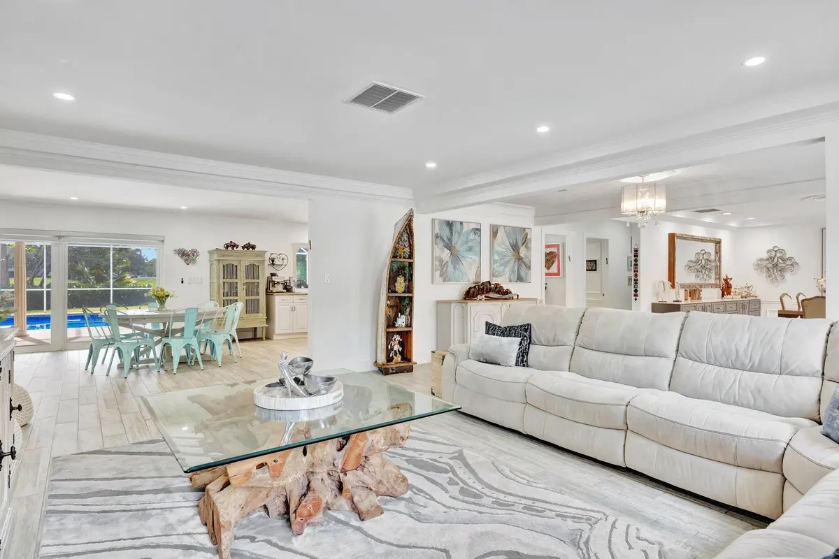 Living Room at 9010 S Lake Dasha Drive, Plantation