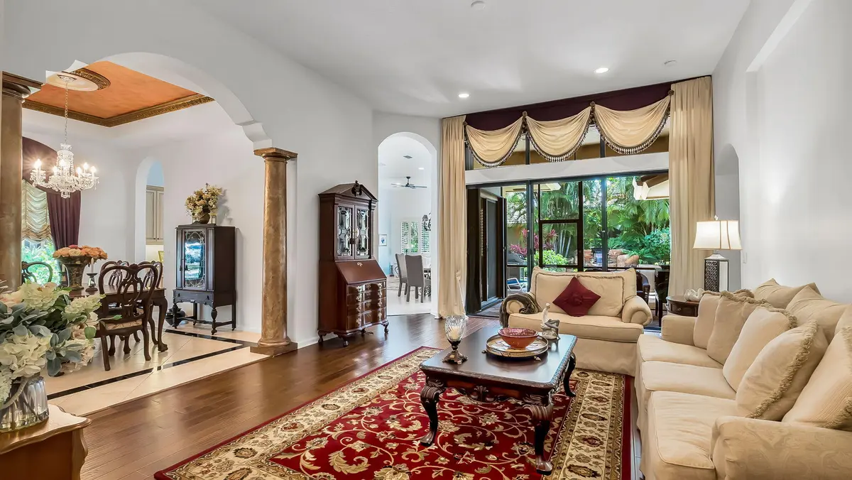 22-web-or-mls-DSC08223 at 11012 Vía Sorrento, Boynton Beach