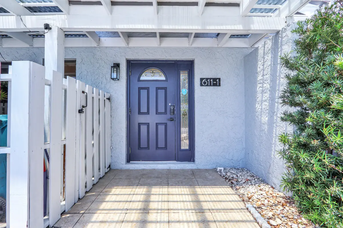 Front Entrance at 611 NE 12th Terrace 1, Boynton Beach