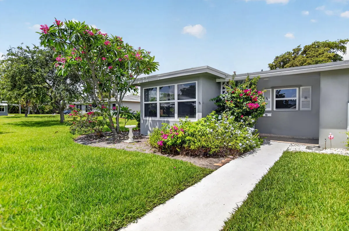 912 South Drive A at 912 South Drive A, Delray Beach