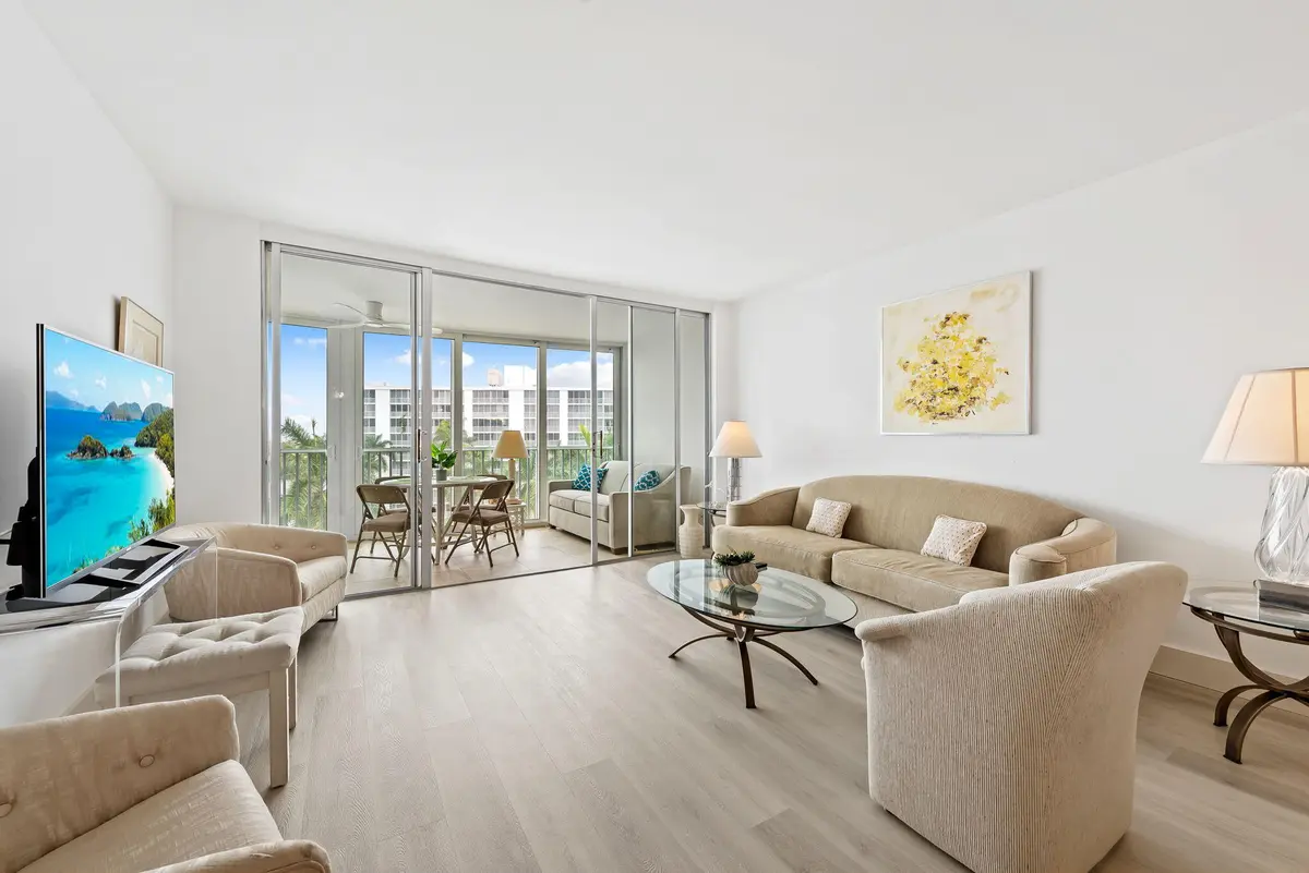 8-web-or-mls-_BWP5012 at 3300 S Ocean Boulevard 723-c, Highland Beach